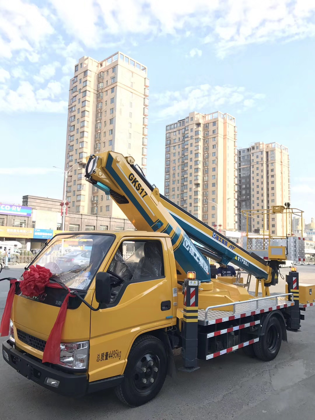 17米直臂高空車